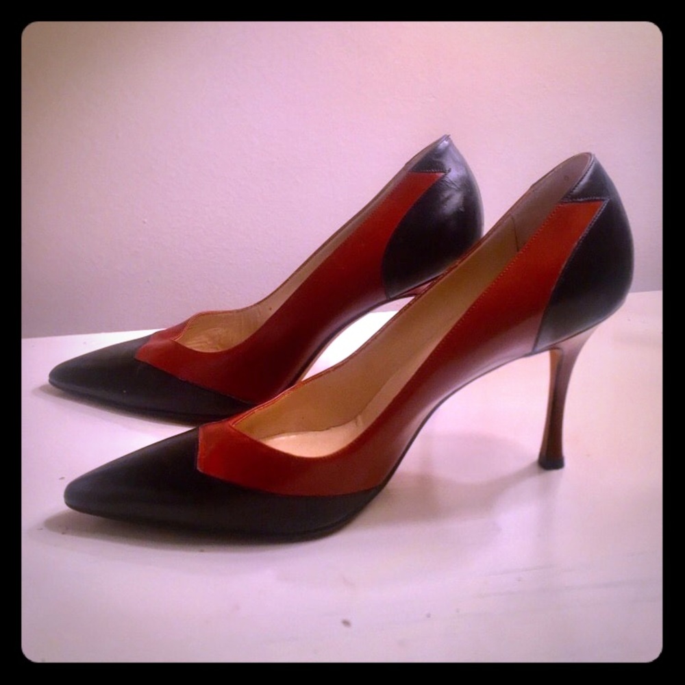 Black and brown Manolo Blahnik  pumps